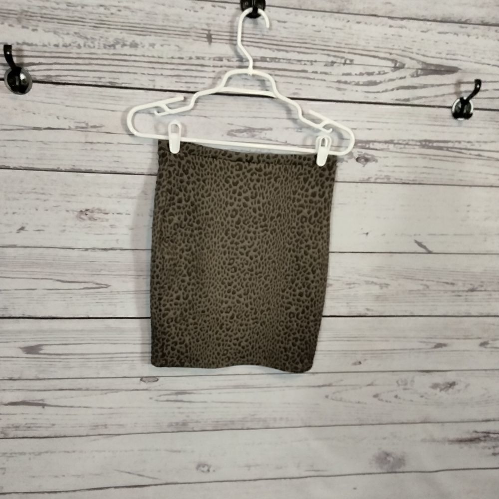 "H&M" woman's skirt  